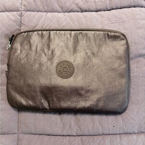 Kipling metallic thin pouch